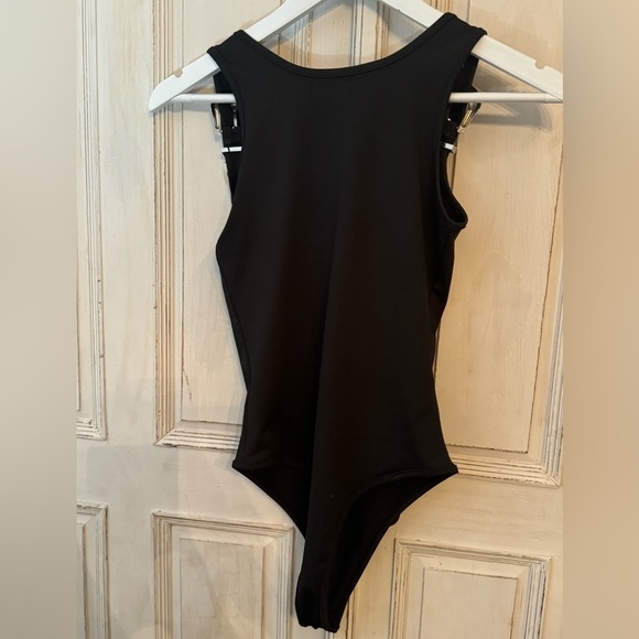 Edikted buckle bodysuit size Xsmall - Picture 5 of 6
